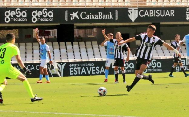 El Pvo. El Ejido pone méritos pero el que gana es el Cartagena