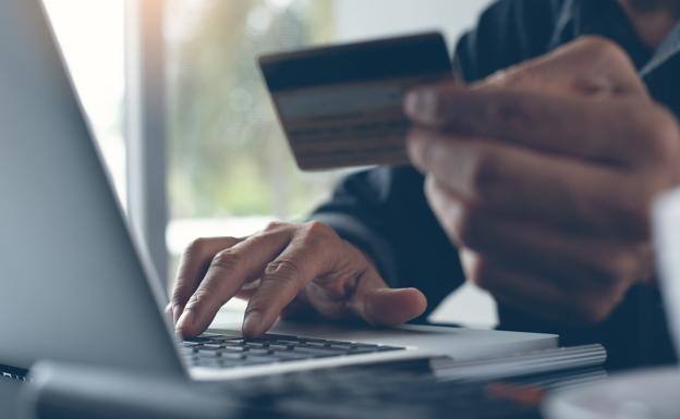 Aviso de la Policía Nacional por una nueva y peligrosa estafa relacionada con Hacienda