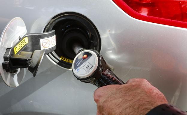 Así puedes obtener un descuento extra de hasta 10 euros en gasolina
