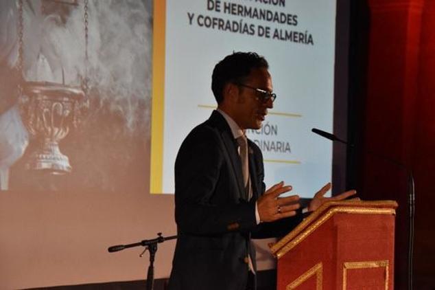 La Asociación 'Casco Histórico' de Almería rinde un homenaje póstumo a José Guirado, dentro de sus III Premios