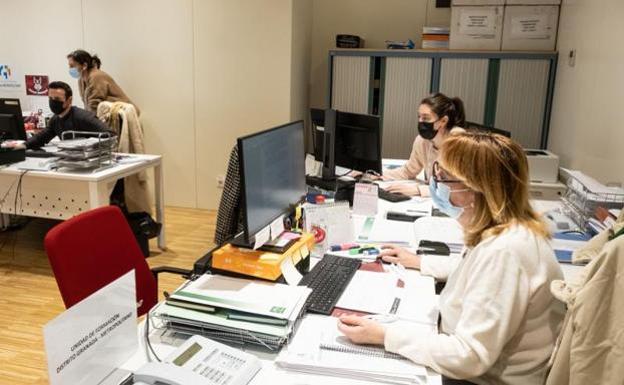 Subida salarial a los funcionarios en 2023: cuánto sube y cuándo se aplica y aumento