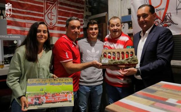 El Granada sigue en Dúrcal la ronda de visitas a sus peñas