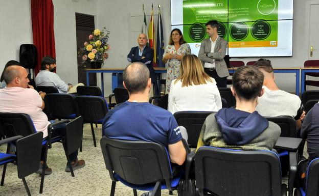 La Diputación y la Cámara de Linares refuerzan las sinergias entre la FP y el tejido empresarial