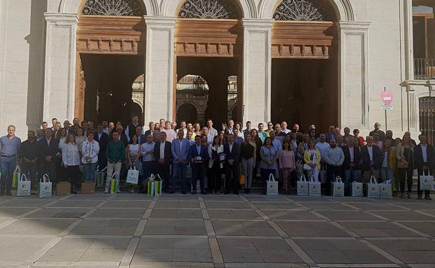 La Diputación reparte 142 desfibriladores semiautomáticos entre los ayuntamientos