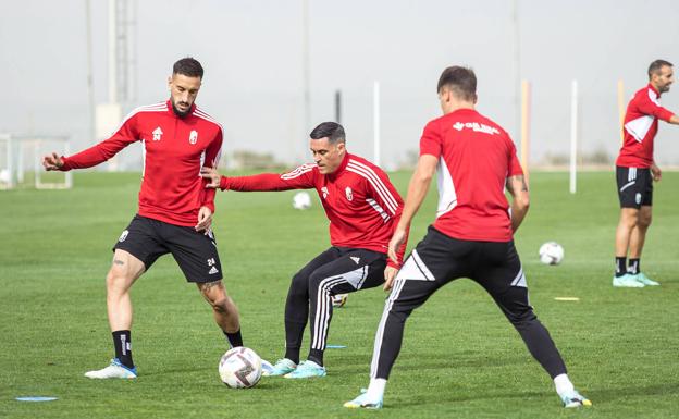 Sergio Ruiz e Ignasi Miquel, bajas seguras; Ricard Sánchez, aparte