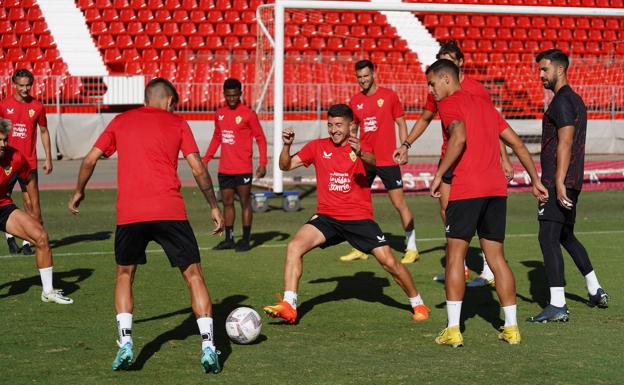 Francisco Portillo: «Somos un equipo modesto y tenemos que ser una piña»