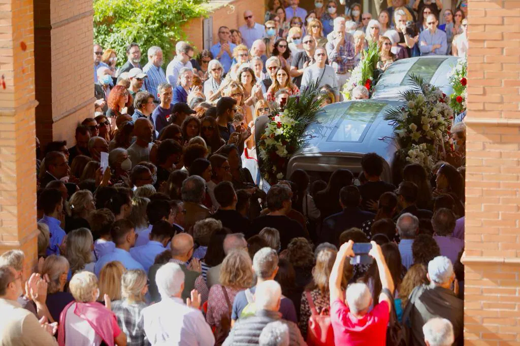 El alcalde de Granada elevará a la comisión de Honores un expediente sobre Jesús Candel