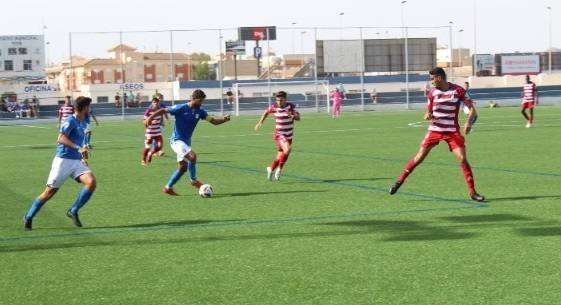 El Recreativo Granada cae goleado en casa del Mar Menor