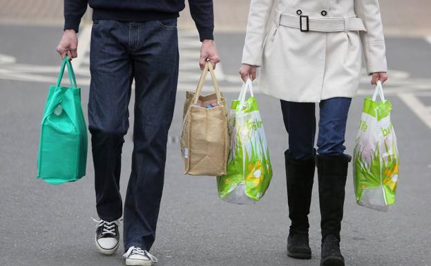Casi la mitad de los perceptores del Ingreso Mínimo Vital en Almería es menor de edad