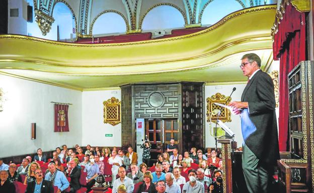 El periodista y gestor cultural Jesús Lens ingresa en la Academia de Buenas Letras