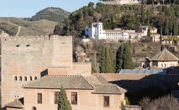 La Alhambra restaurará mil metros de cubiertas del Mexuar, uno de los Palacios Nazaríes más relevantes