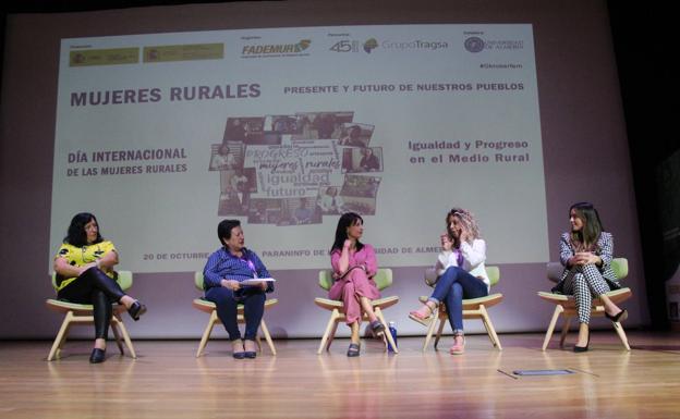 Las mujeres rurales reclaman su lugar: «sin la mujer, el mundo rural no existiría»
