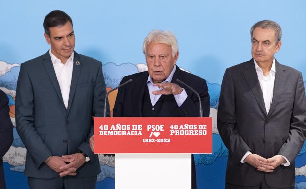 Nunca admires a un político