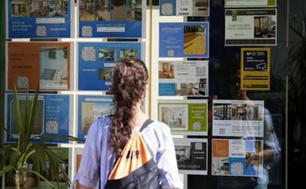 Advertencia de la OCU a quienes vivan de alquiler por su modelo de contrato