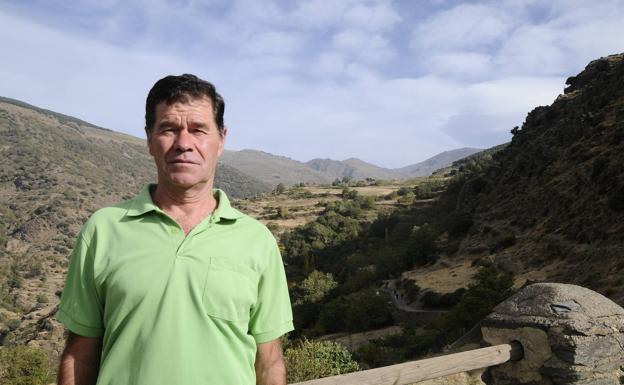 Celestino Compán se convierte en un símbolo en la lucha contra el cáncer en La Alpujarra