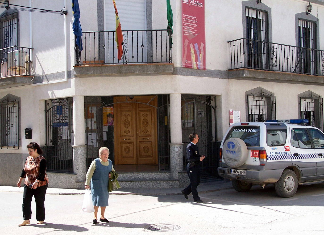 Archivan una querella por supuesta falsedad en el pago de unas obras en Cogollos Vega