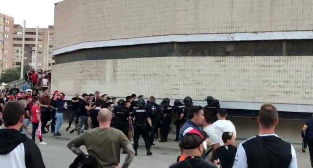 Detienen a varios hinchas del Granada tras un enfrentamiento entre ultras