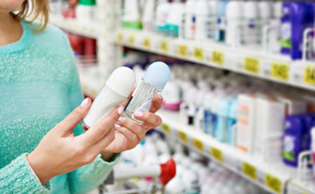 Cómo elegir el mejor desodorante para hombre del mercado, según la OCU