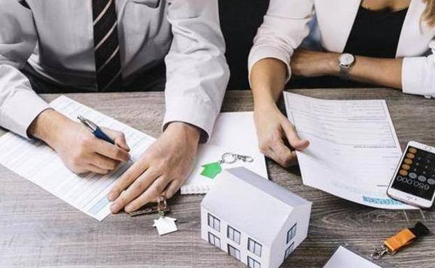 La OCU aclara cómo hacer más llevadero el pago mensual de la hipoteca