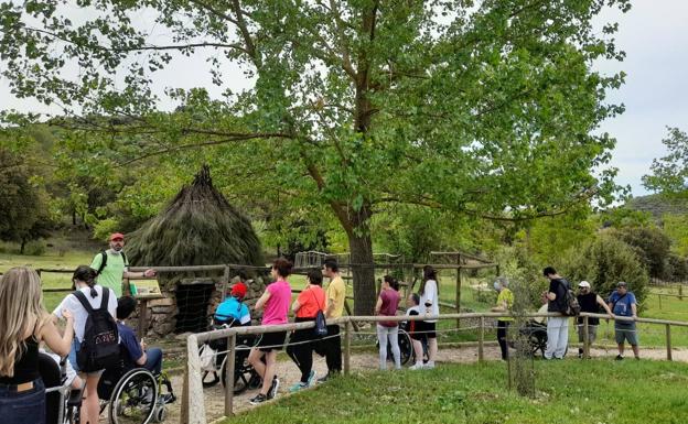 Medio Ambiente acerca los espacios naturales de la provincia a centros educativos