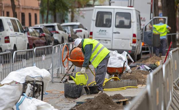 Octubre da un giro positivo al mercado laboral y saca a 731 jienenses del paro