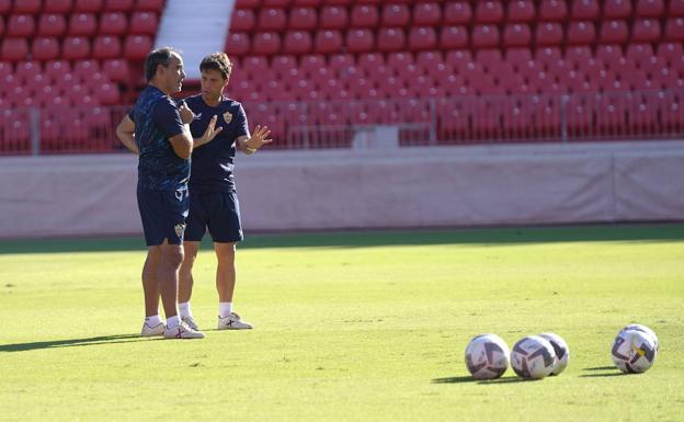 Rubi tiene claro que o el Almería hace un partido perfecto o «o nos venimos de vacío»