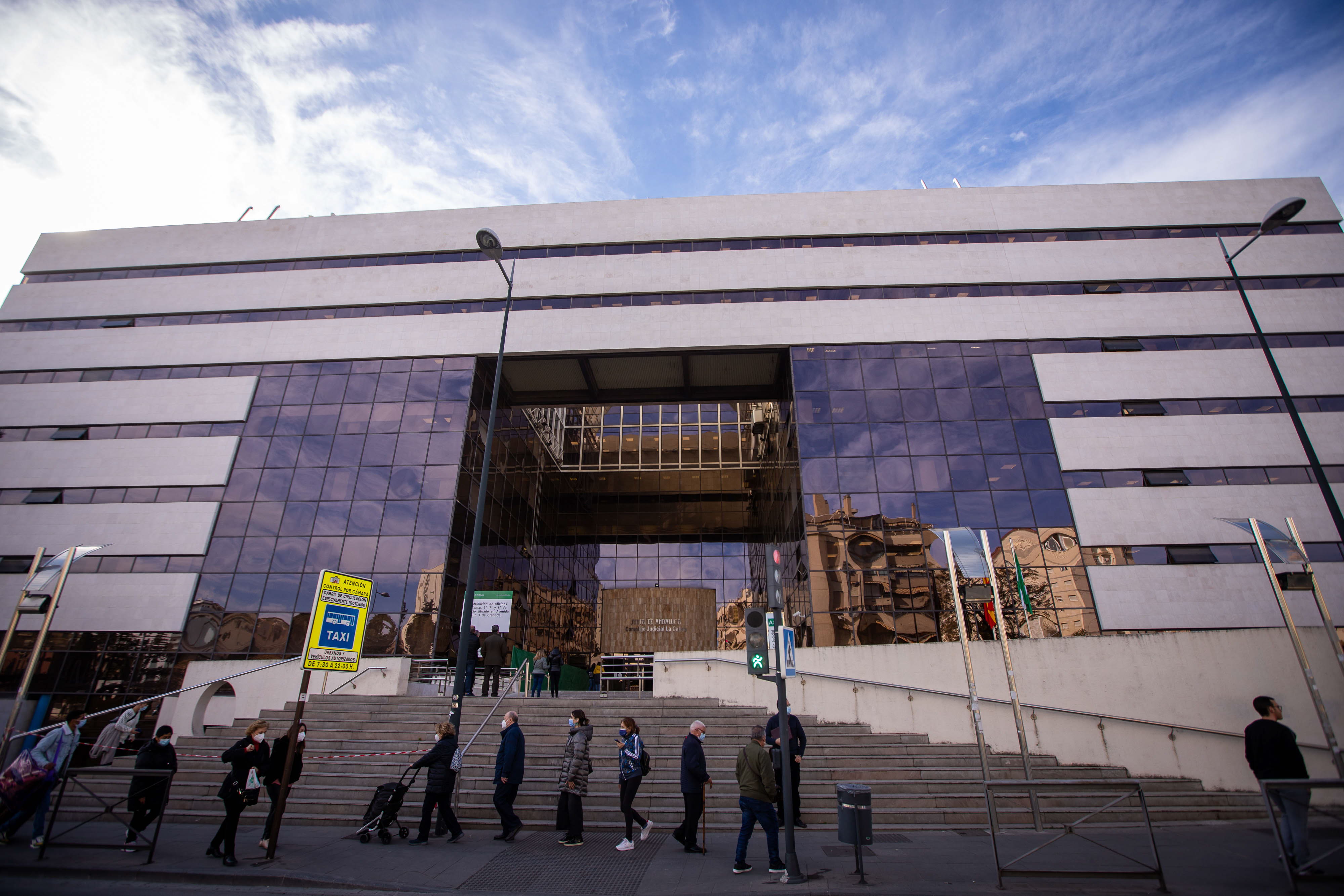 Piden ocho años de prisión por disparar a un individuo desde su vehículo en Atarfe