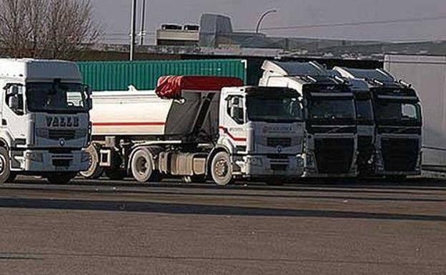 Fenadismer convoca asamblea extraordinaria para decidir sobre el paro del transporte