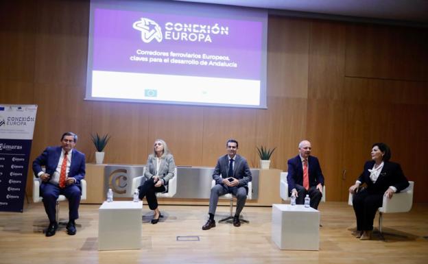 Granada vuelve a reclamar el tren a Motril mientras el Gobierno insiste en que no es viable