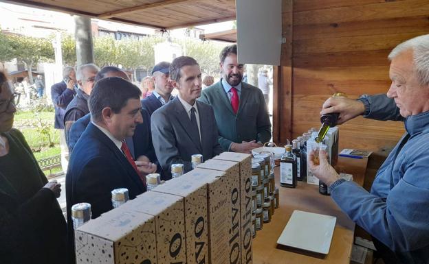 La Fiesta del Primer Aceite de Jaén inunda también de verde y dorado la Ciudad Patrimonio de la Humanidad de Alcalá de Henares