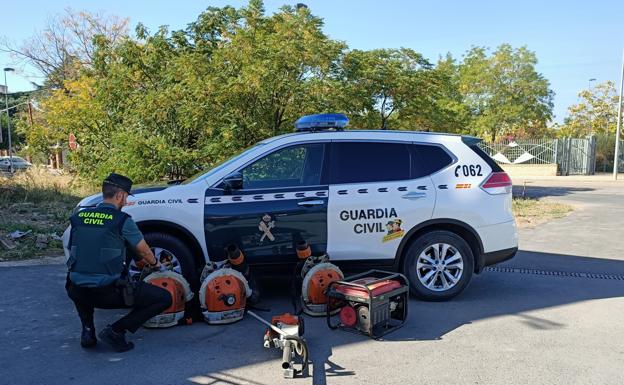 Un detenido por un presunto robo con fuerza en una nave agrícola de Mengíbar