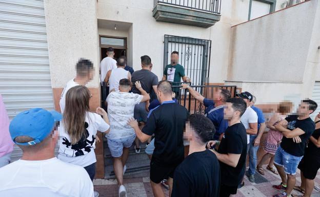 Más de diez identificados por los altercados en Íllora tras la muerte de Juan