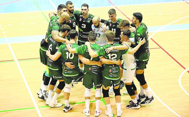 La Copa para Unicaja Almería tiene una puerta que se abre en Lugo