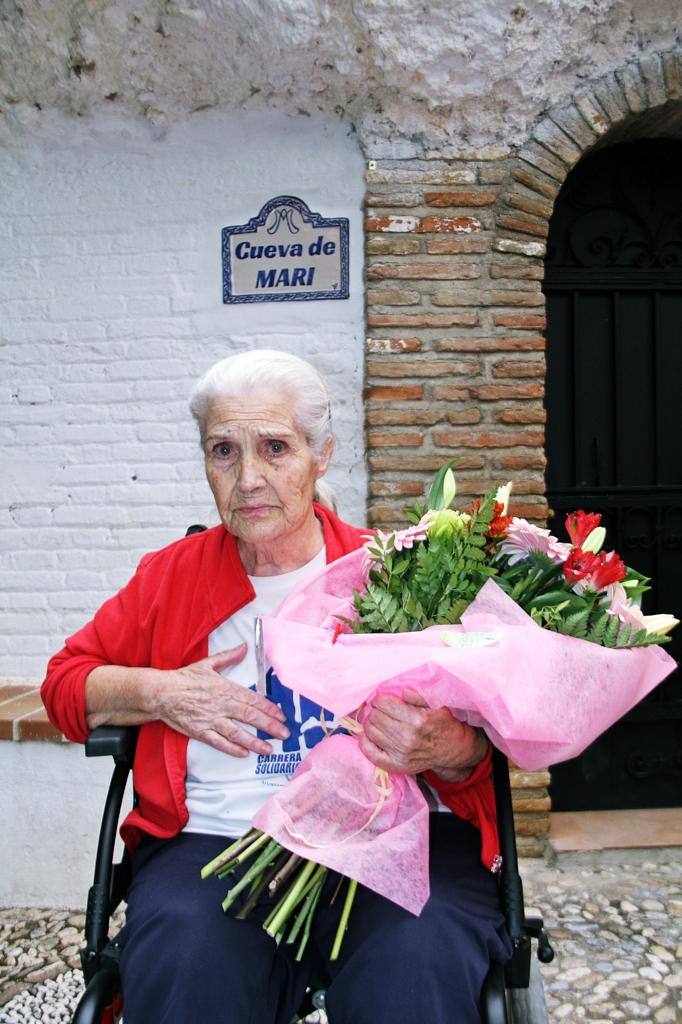 Fallece Mari, la mítica vendedora de la cueva de las chuches