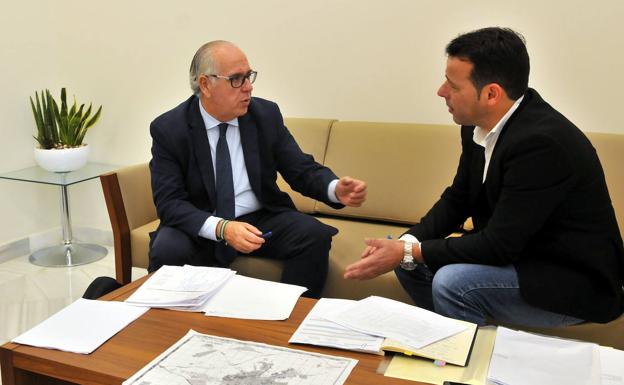 Ayuntamiento de Linares y Junta abordan la prórroga de «proyectos estratégicos» para la ciudad