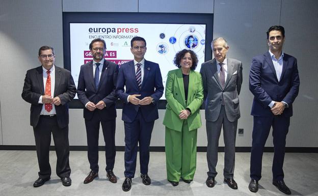 Granada y Alicante toman la delantera en el 'sprint' por la agencia de inteligencia artificial