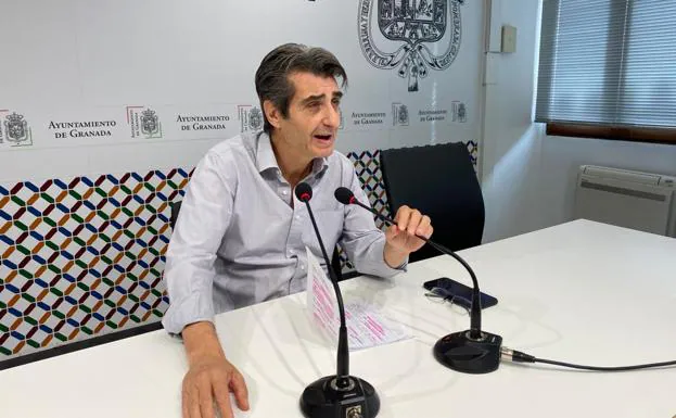 Antonio Cambril renuncia a participar en las primarias de la confluencia