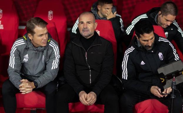 Paco López: «Nos costó adaptarnos a la superioridad numérica, hay margen de mejora»