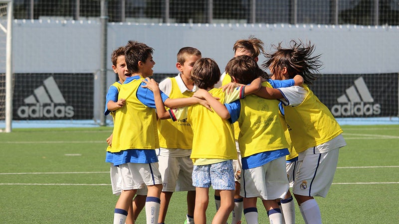 Diputación califica de «acierto» traer a la provincia los campamentos deportivos de la Fundación del Real Madrid