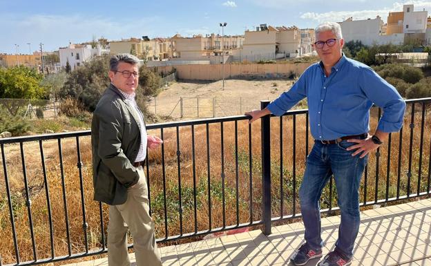 El PP alerta de que el Gobierno ha quitado de los PGE el cuartel de Huércal de Almería