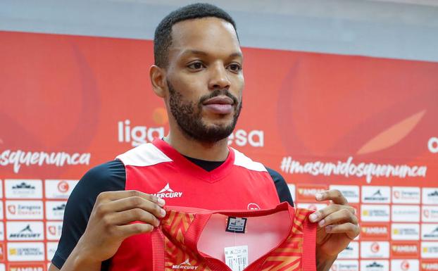 El Casademont Zaragoza ahonda la crisis del Betis