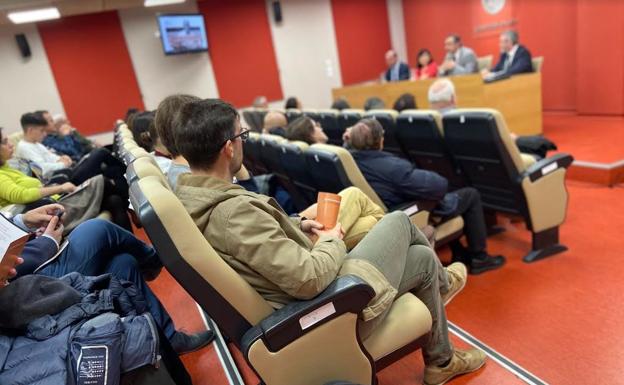 Las influencias literarias en la obra de Miguel Hernández, a análisis en la UJA