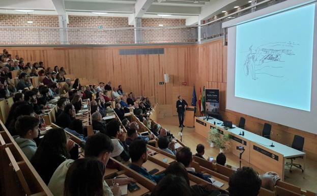 Emilio Tuñón, premio nacional de Arquitectura imparte su sabiduría en la UGR