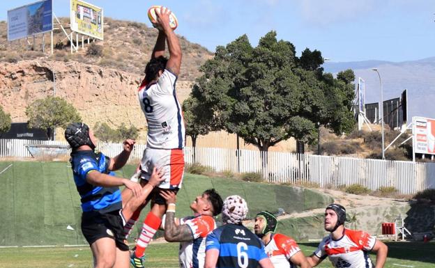 Unión Rugby Almería y Alcobendas, duelo de invictos con expectación