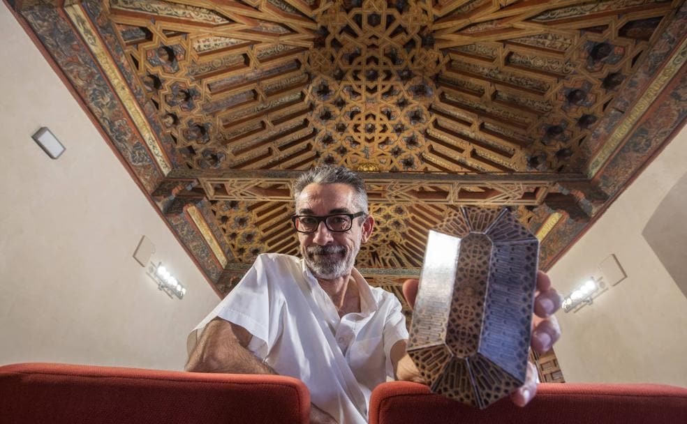 Los artesonados de Granada que se recortan con tijera