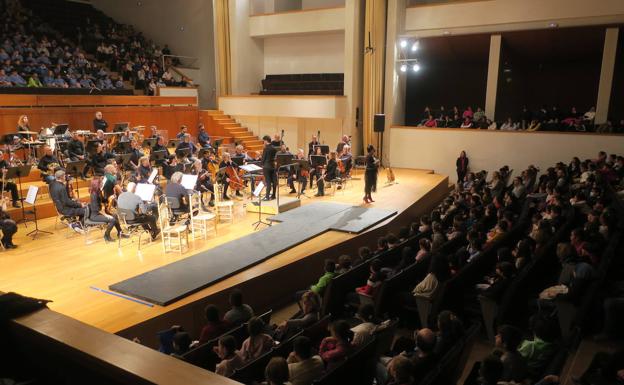 Más de 35.000 niños y jóvenes disfrutarán esta temporada con las actividades educativas de la OCG