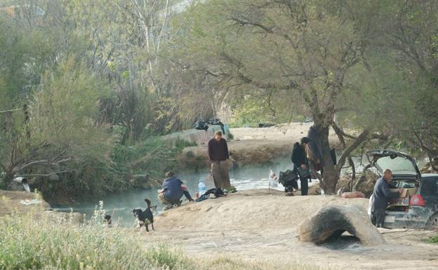 Piden cuatro años y medio de cárcel para una acusada de vender drogas en las termas de Santa Fe