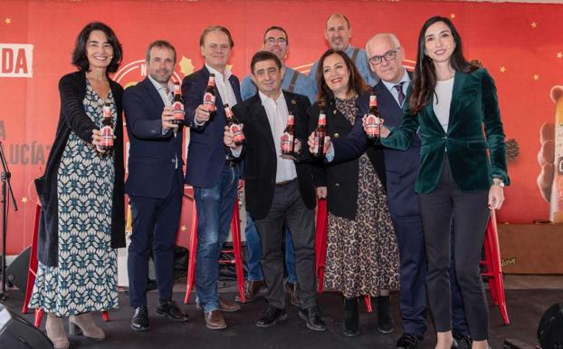 Brindis navideño con la tradicional Edición Limitada de la Cruzcampo de Jaén