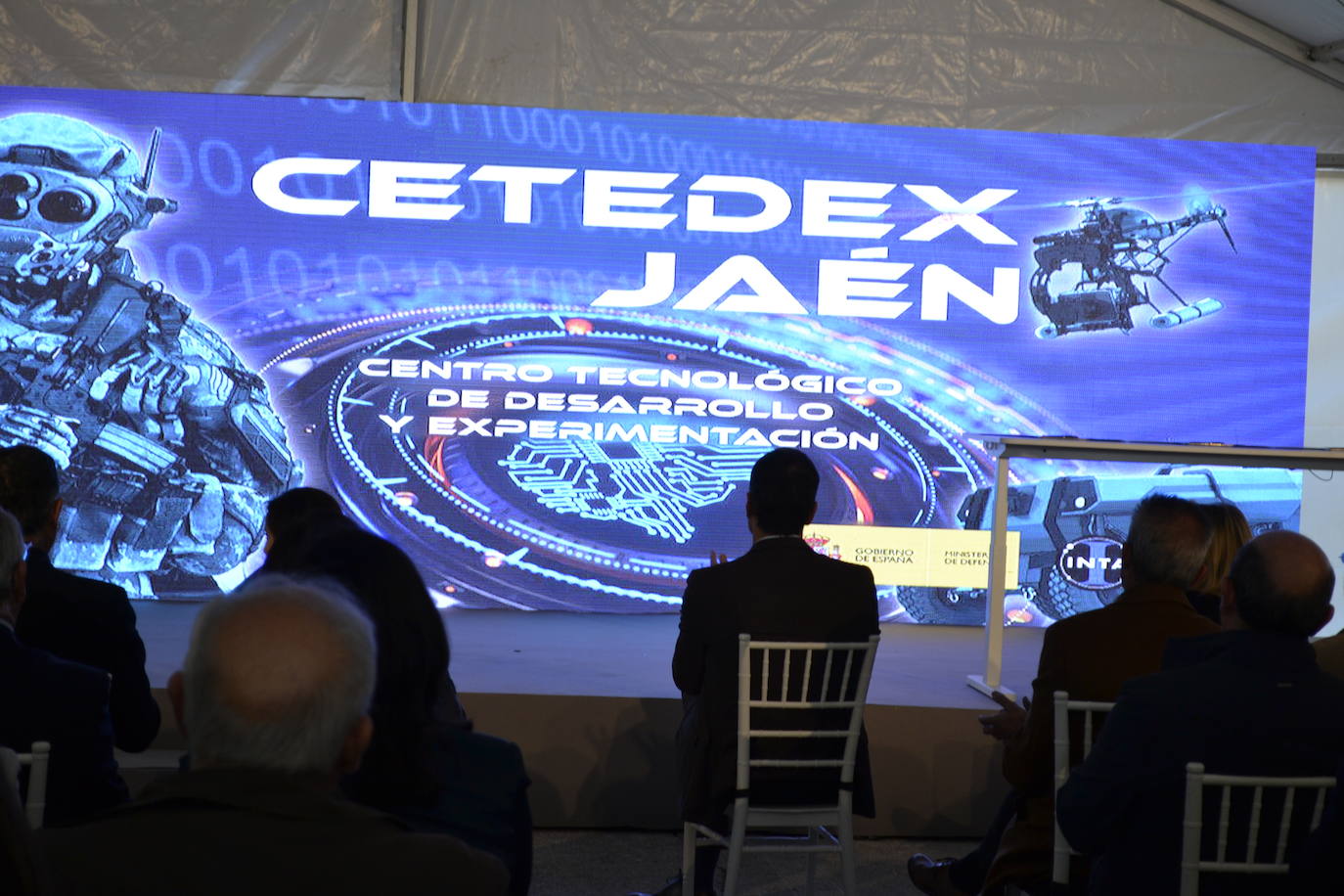 Sistemas de defensa anti-dron, vehículos inteligentes e inteligencia artificial, los tres pilares de Cetedex