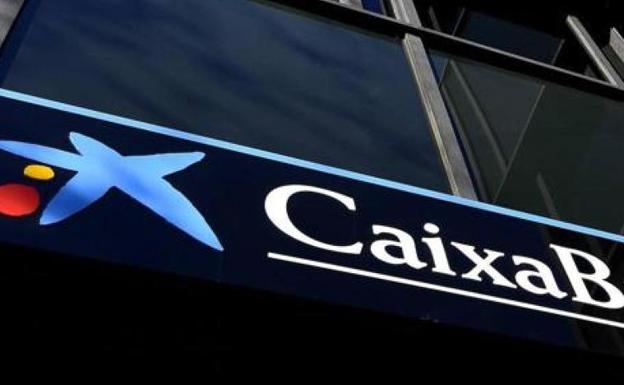 Importante aviso de CaixaBank advierte sobre el IRPF de sus clientes
